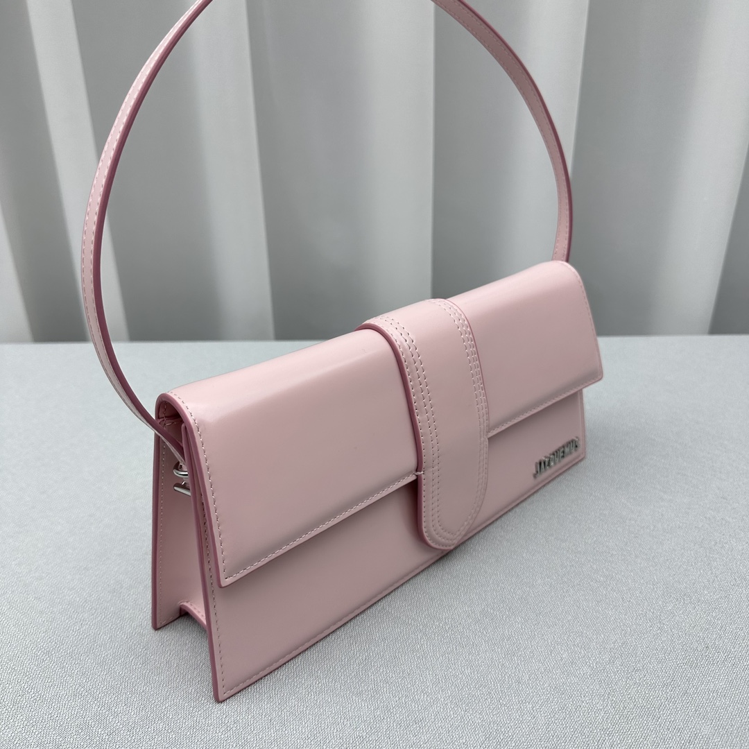 Jacquemus Satchel Bags